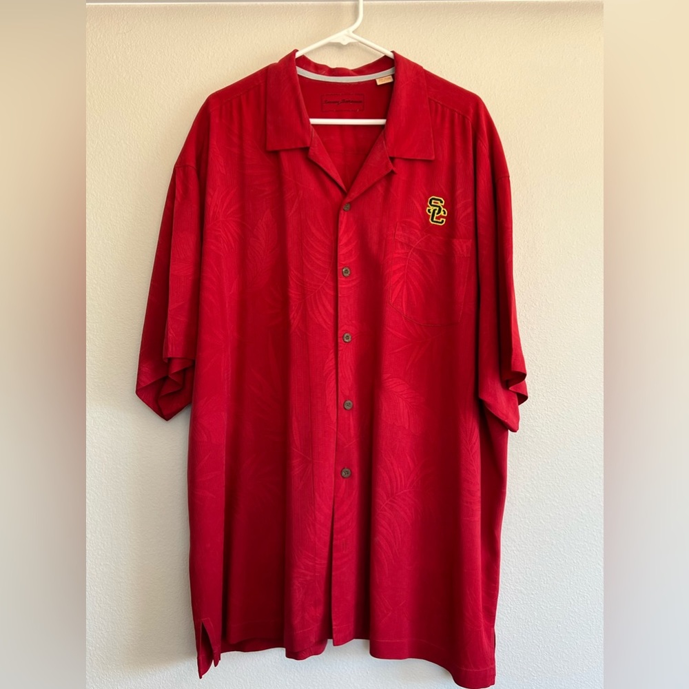 TOMMY BAHAMA SILK USC BUTTON DOWN